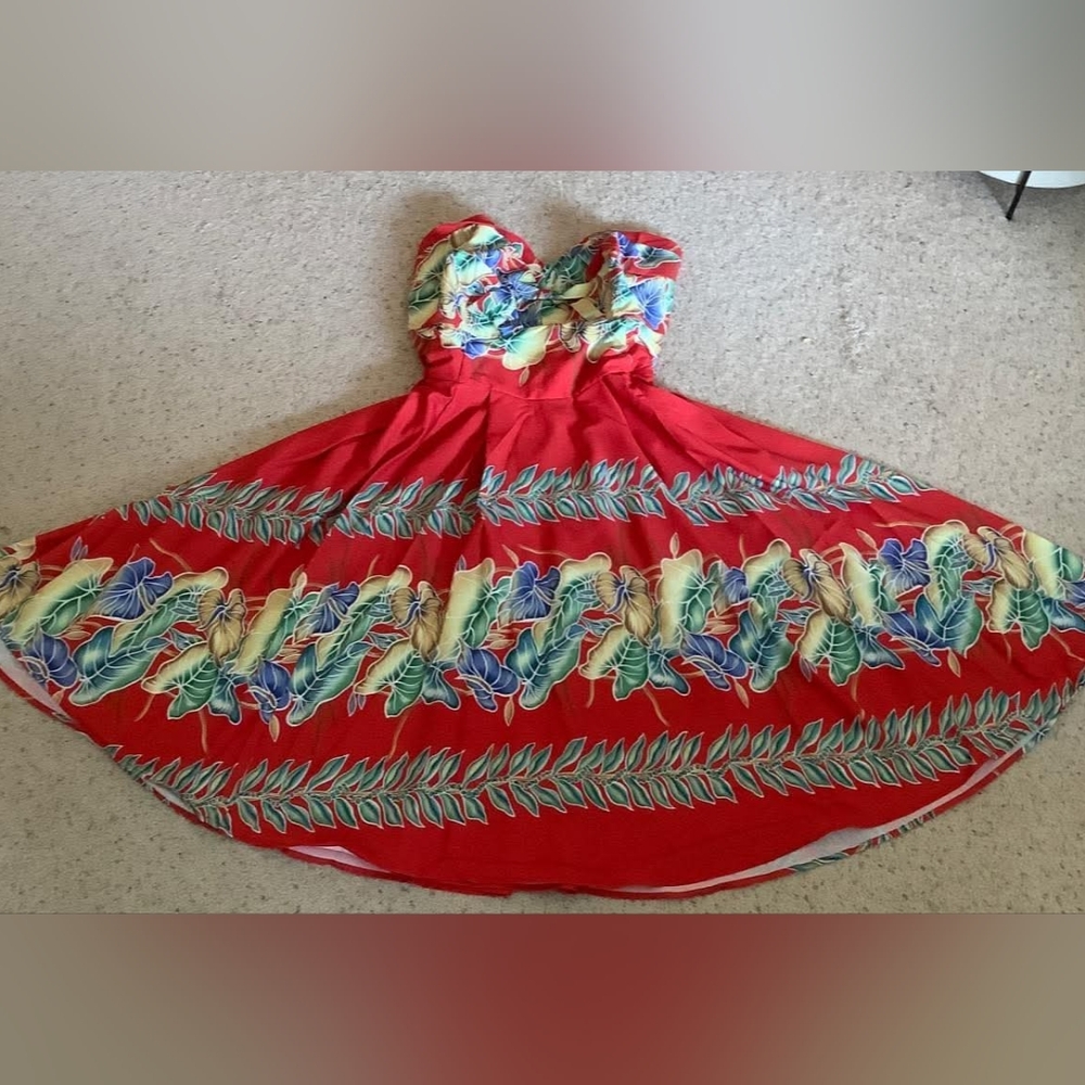 Kamehameha Hawaiian Tiki Dress